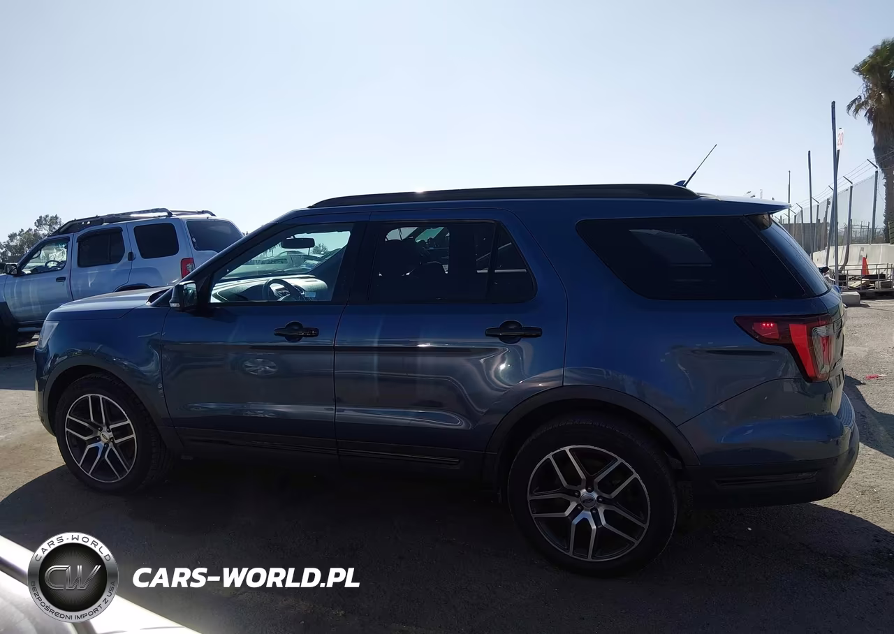 2018 Ford Explorer Sport VIN:1FM5K8GT6JGB79387 - 14