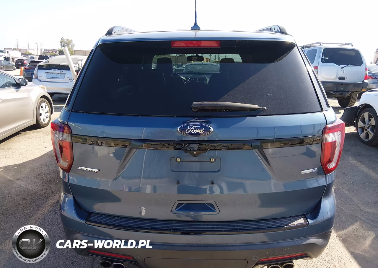2018 Ford Explorer Sport VIN:1FM5K8GT6JGB79387 - 16