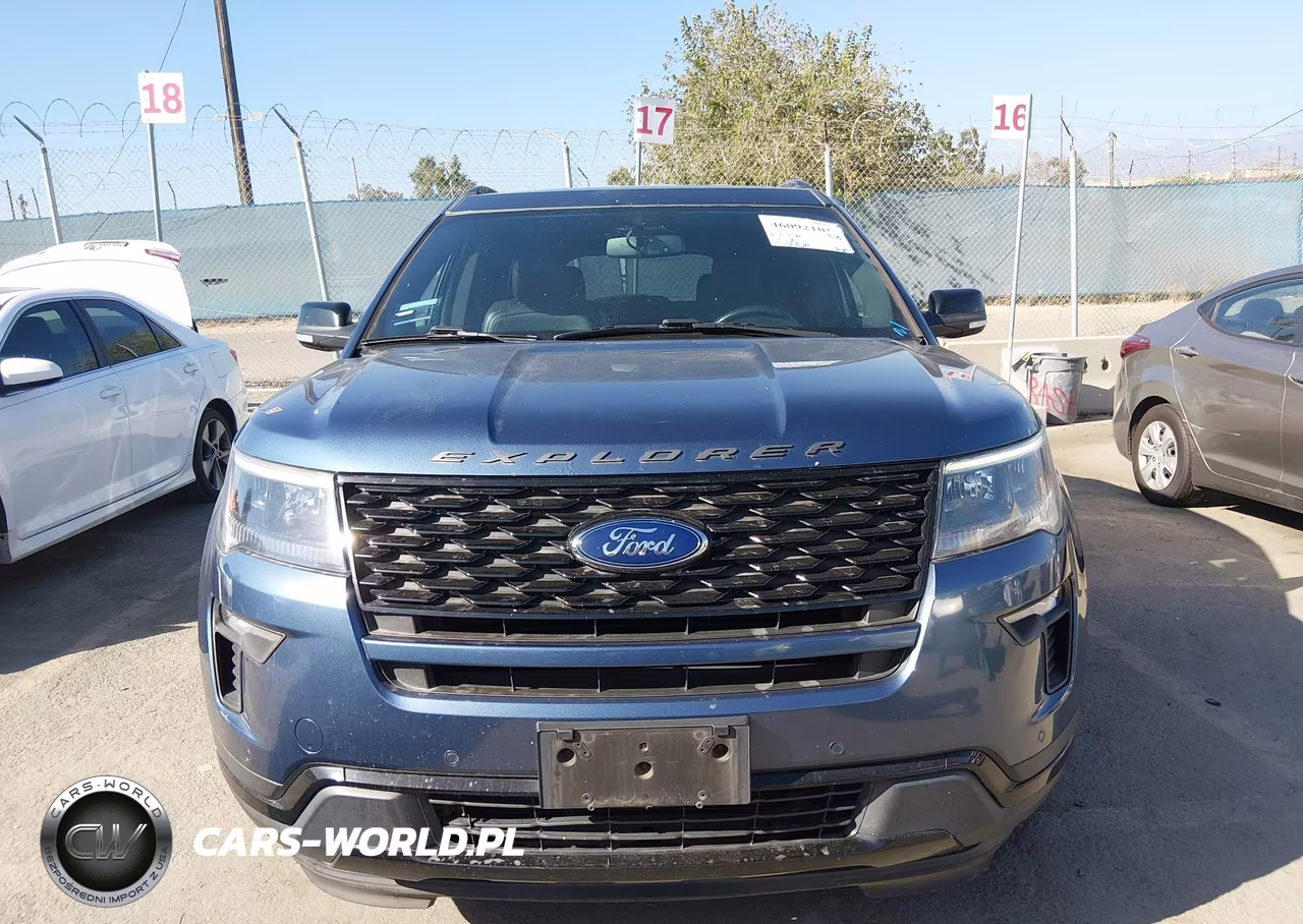 2018 Ford Explorer Sport VIN:1FM5K8GT6JGB79387 - 6