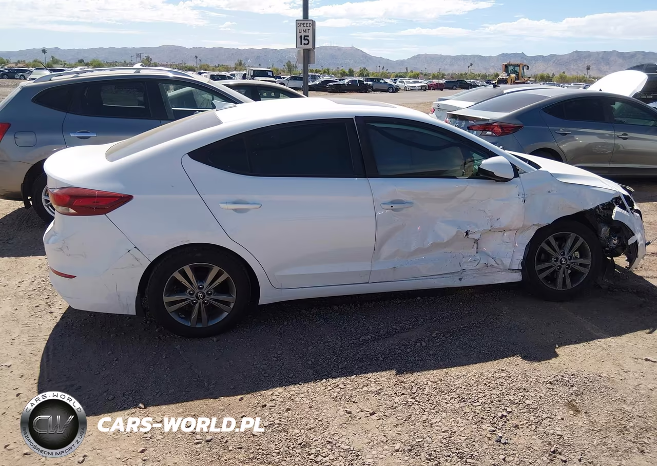 2017 Hyundai Elantra Value Edition VIN:5NPD84LF0HH208833 - 12