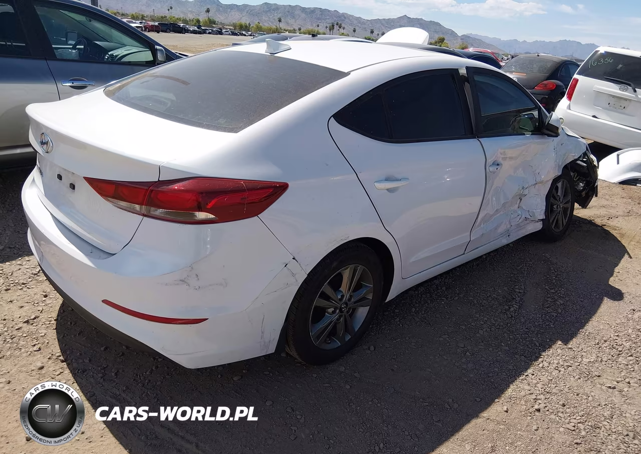 2017 Hyundai Elantra Value Edition VIN:5NPD84LF0HH208833 - 4