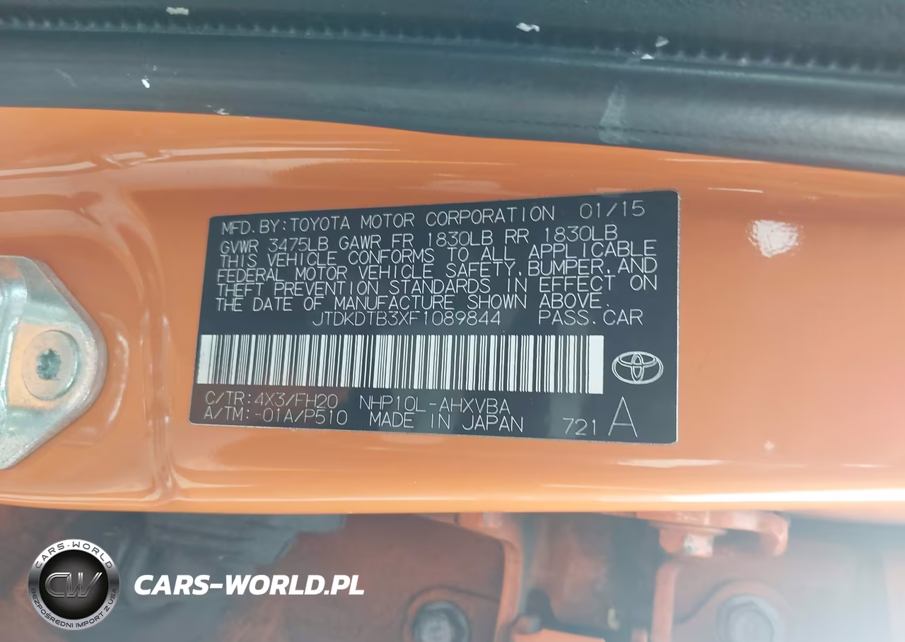 2015 Toyota Prius C One VIN:JTDKDTB3XF1089844 - 9