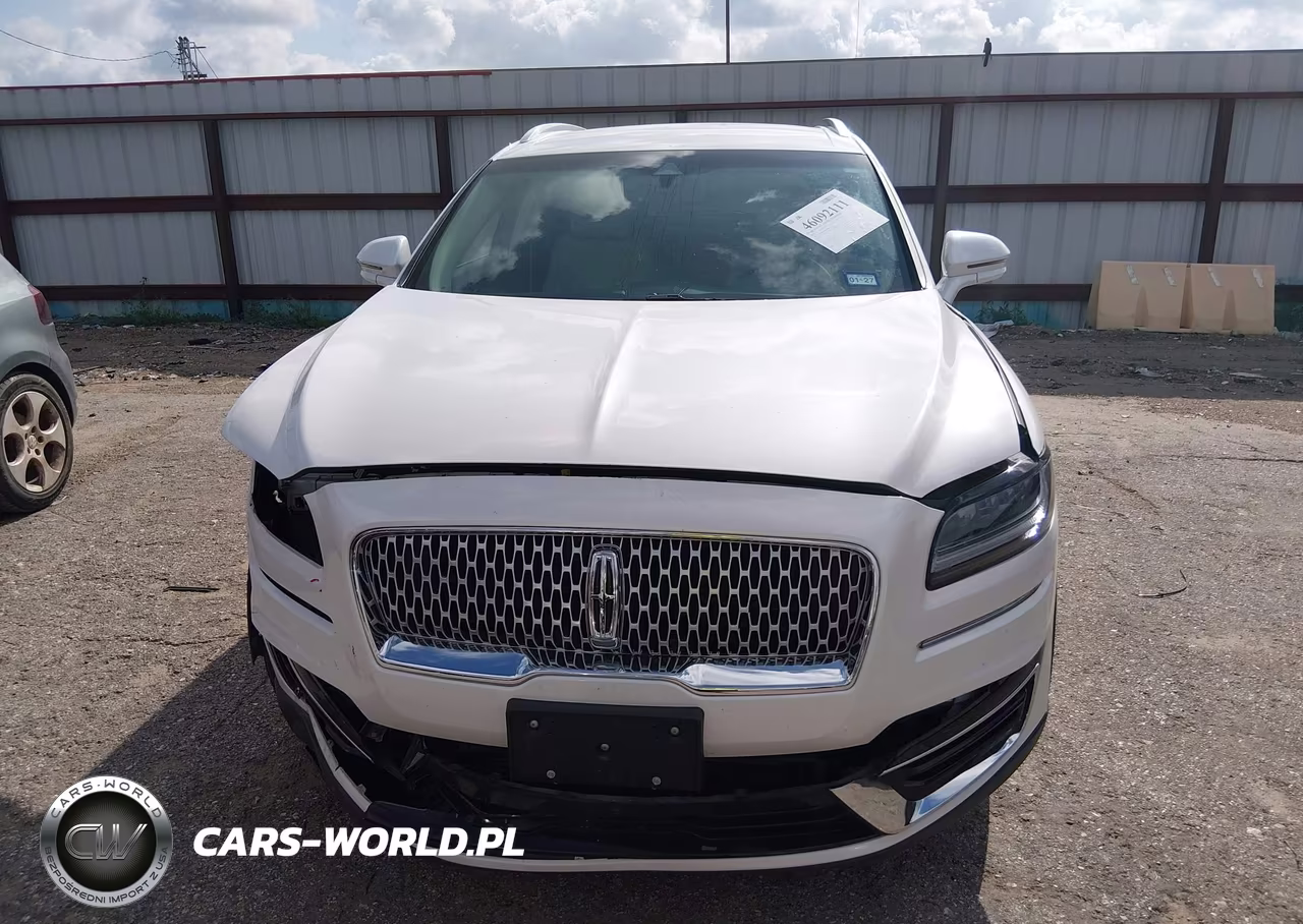 2019 Lincoln Nautilus Standard VIN:2LMPJ6J95KBL65948 - 12