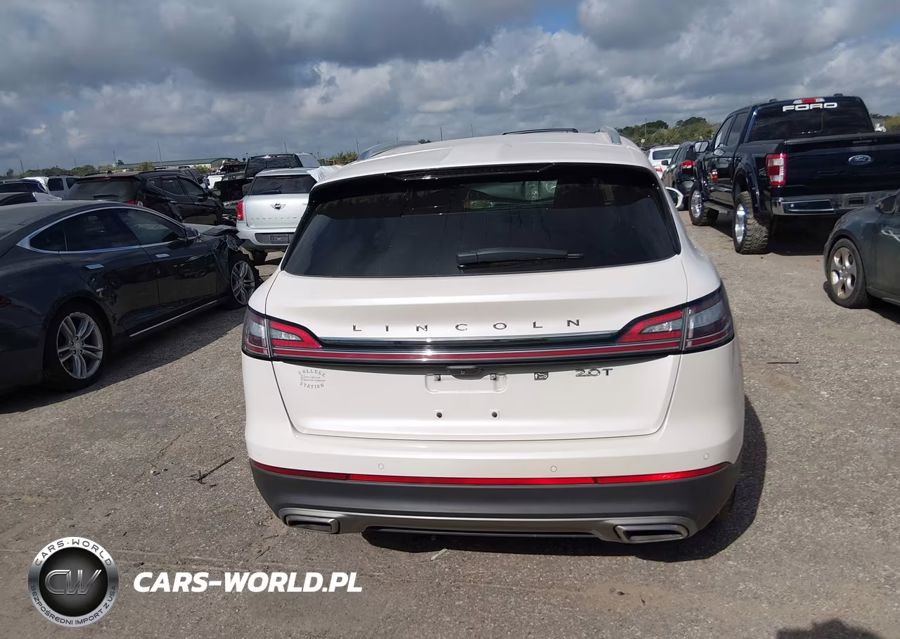 2019 Lincoln Nautilus Standard VIN:2LMPJ6J95KBL65948 - 16