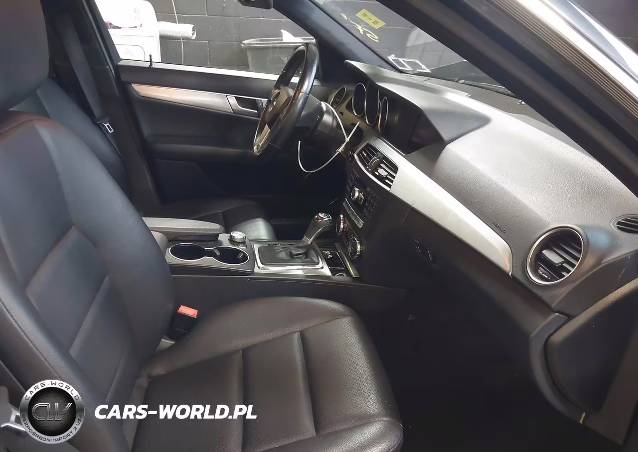 2014 Mercedes-Benz C 300 Sport 4Matic VIN:WDDGF8AB3EA891940 - 5