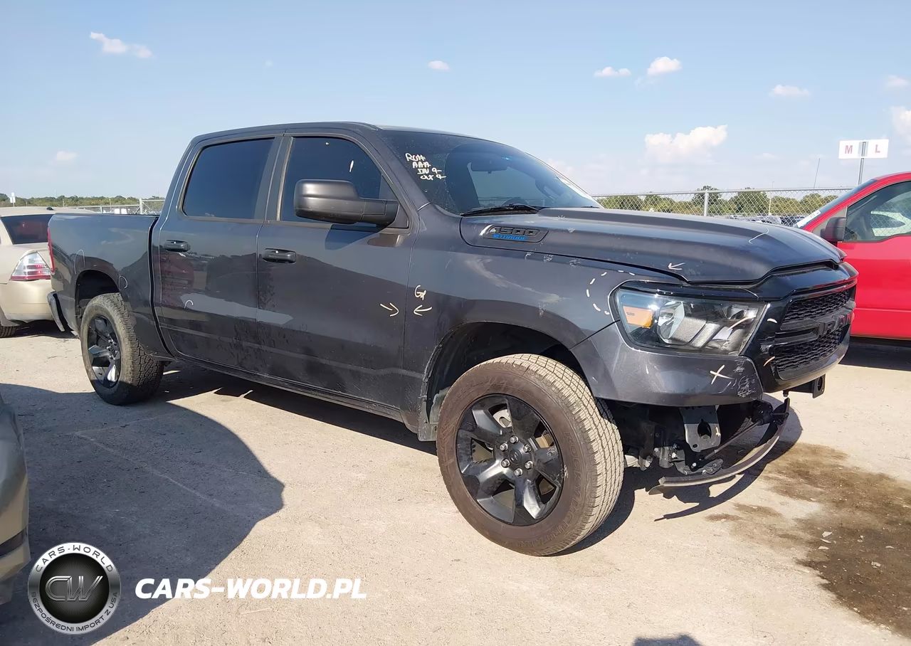 2024 Ram 1500 Tradesman 4X4 5'7 Box VIN:1C6RRFGGXRN185913 - 1