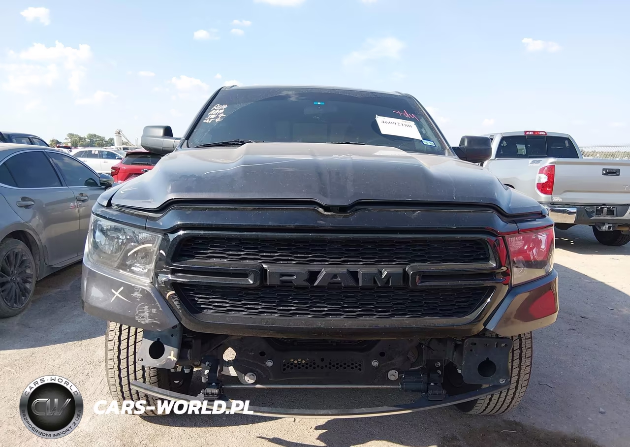 2024 Ram 1500 Tradesman 4X4 5'7 Box VIN:1C6RRFGGXRN185913 - 12