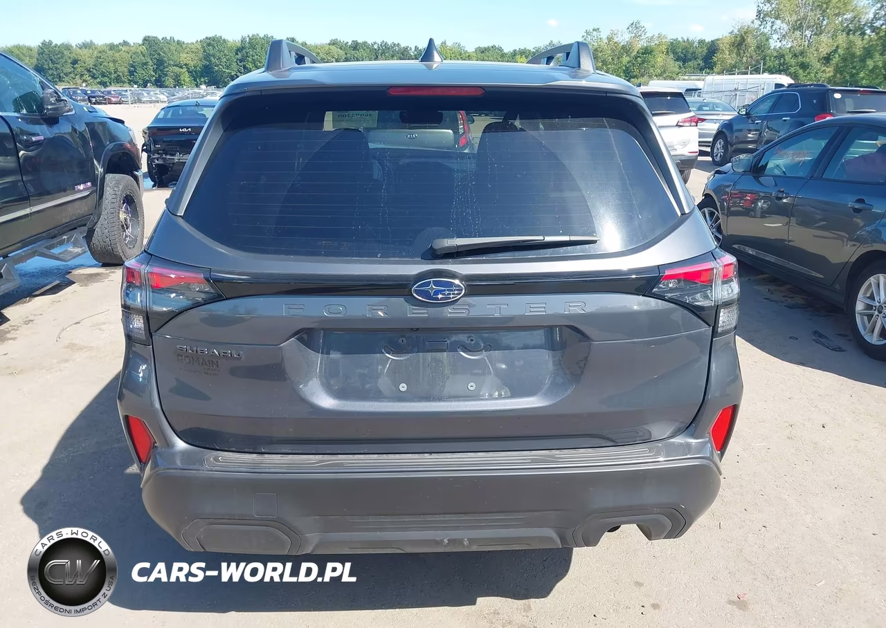 2025 Subaru Forester Premium VIN:JF2SLDDC0SH616864 - 17
