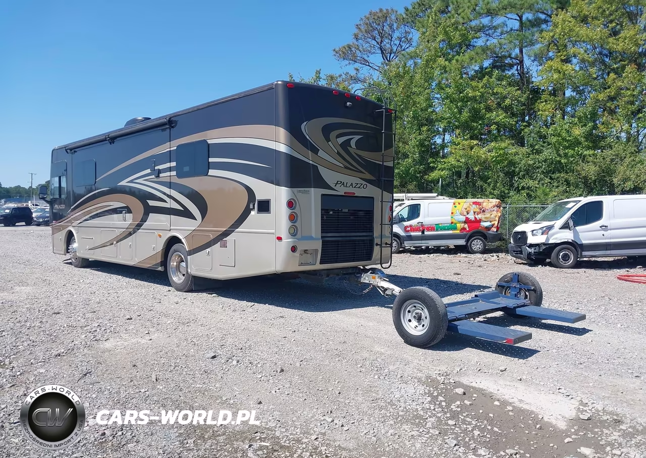 2015 Freightliner Chassis Xc VIN:4UZACJDT6FCGN8711 - 3