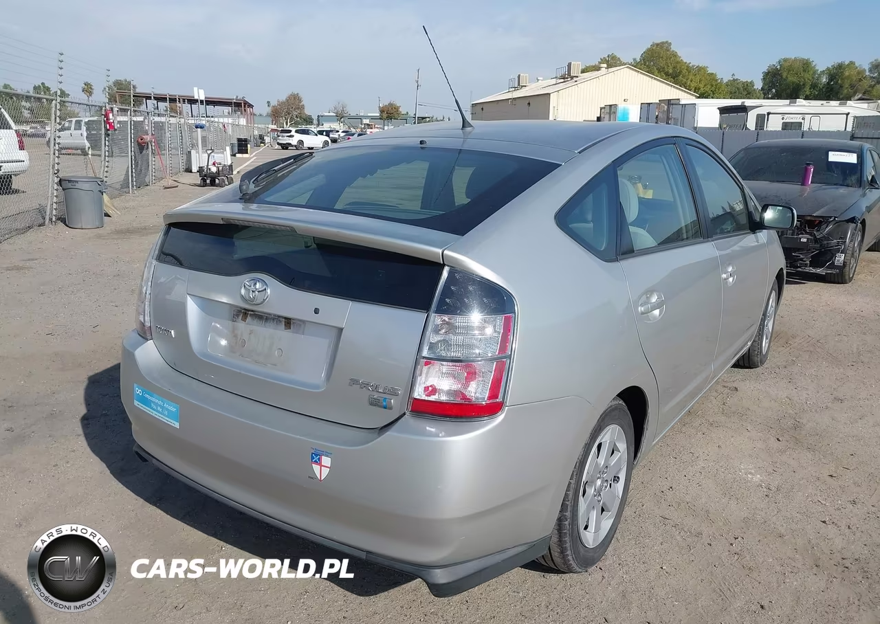 2005 Toyota Prius VIN:JTDKB20U257014918 - 4