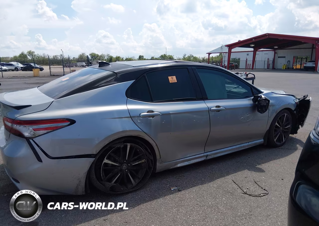 2019 Toyota Camry Xse VIN:4T1B61HK0KU195107 - 13