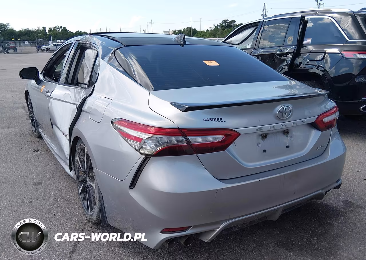 2019 Toyota Camry Xse VIN:4T1B61HK0KU195107 - 3