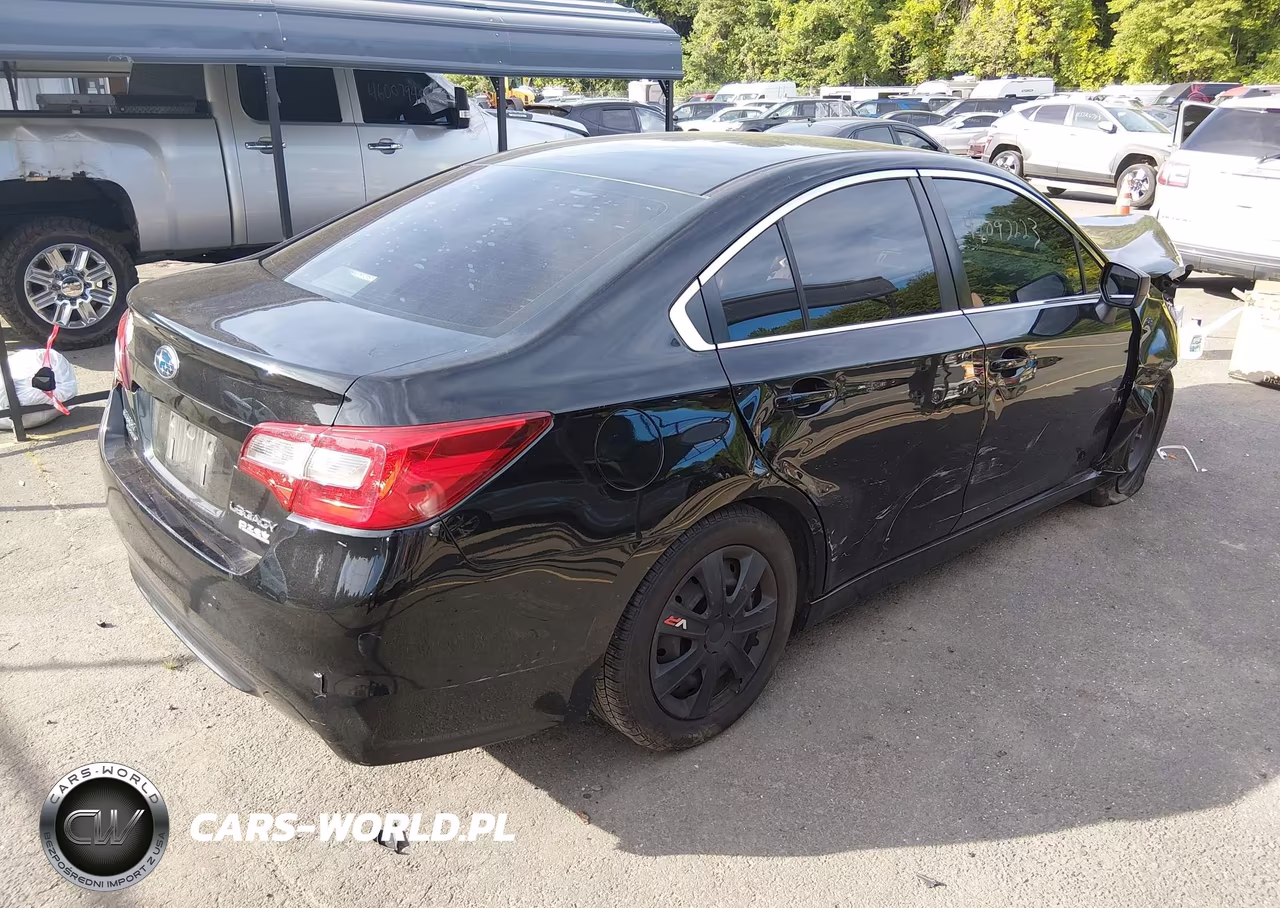 2015 Subaru Legacy 2.5I VIN:4S3BNAA61F3018310 - 4
