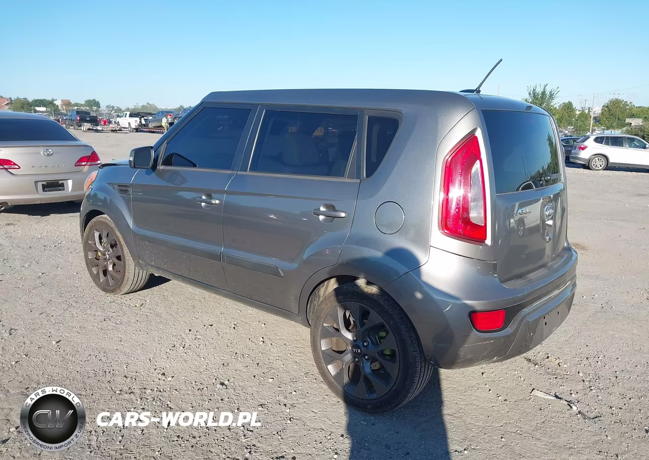 2012 Kia Soul ! VIN:KNDJT2A6XC7370703 - 3