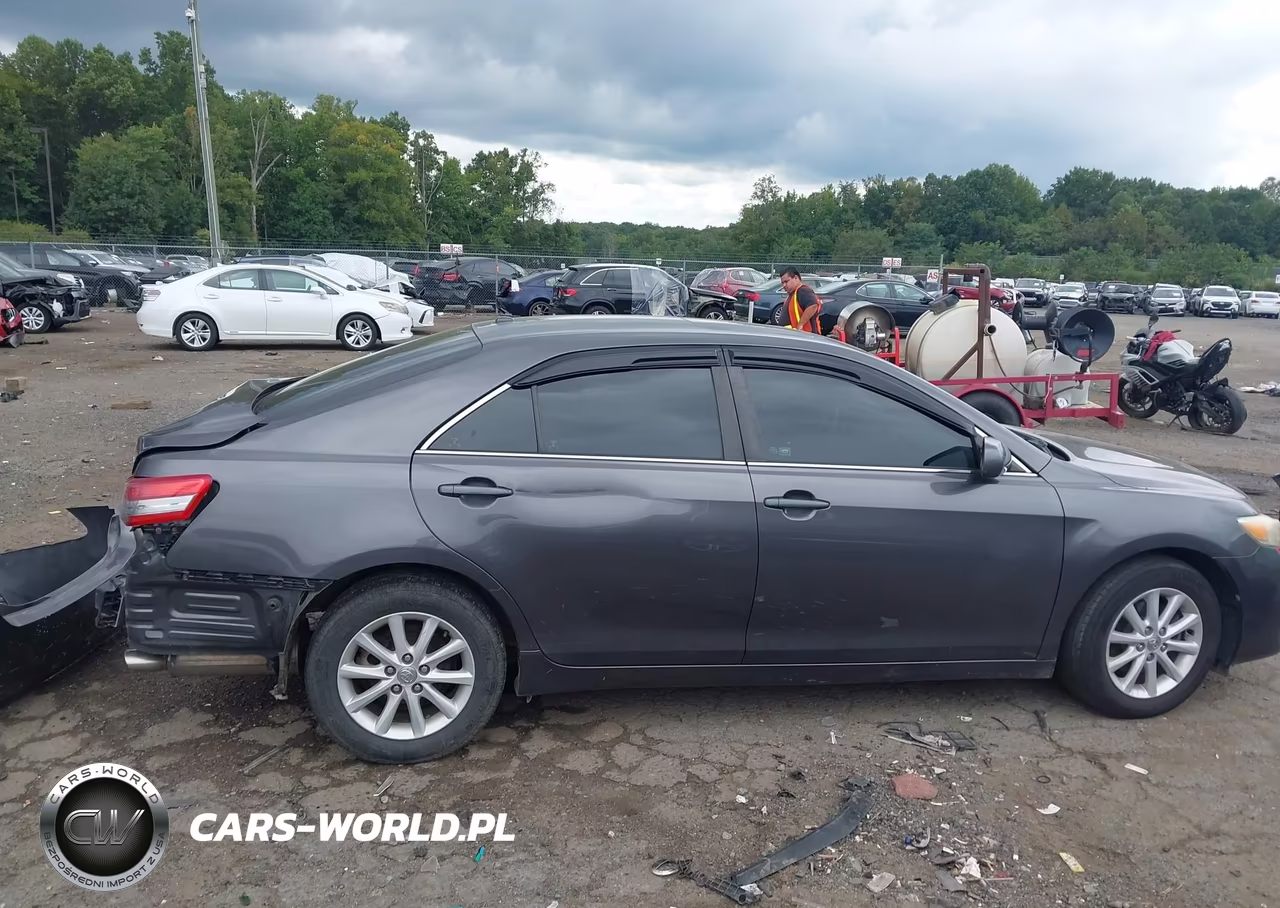 2011 Toyota Camry Xle VIN:4T4BF3EKXBR191457 - 14