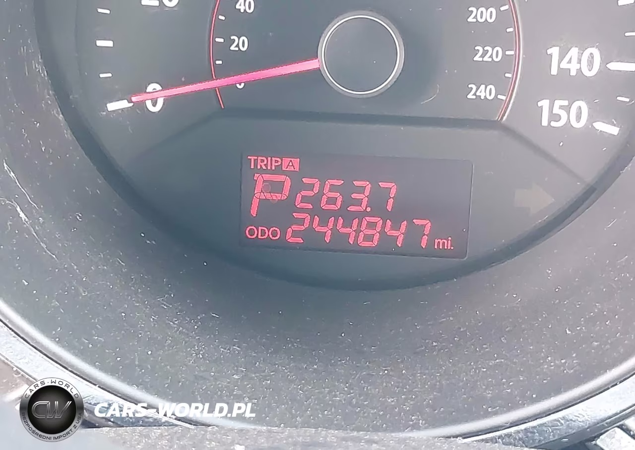 2011 Kia Sorento Lx VIN:5XYKTDA15BG064465 - 15