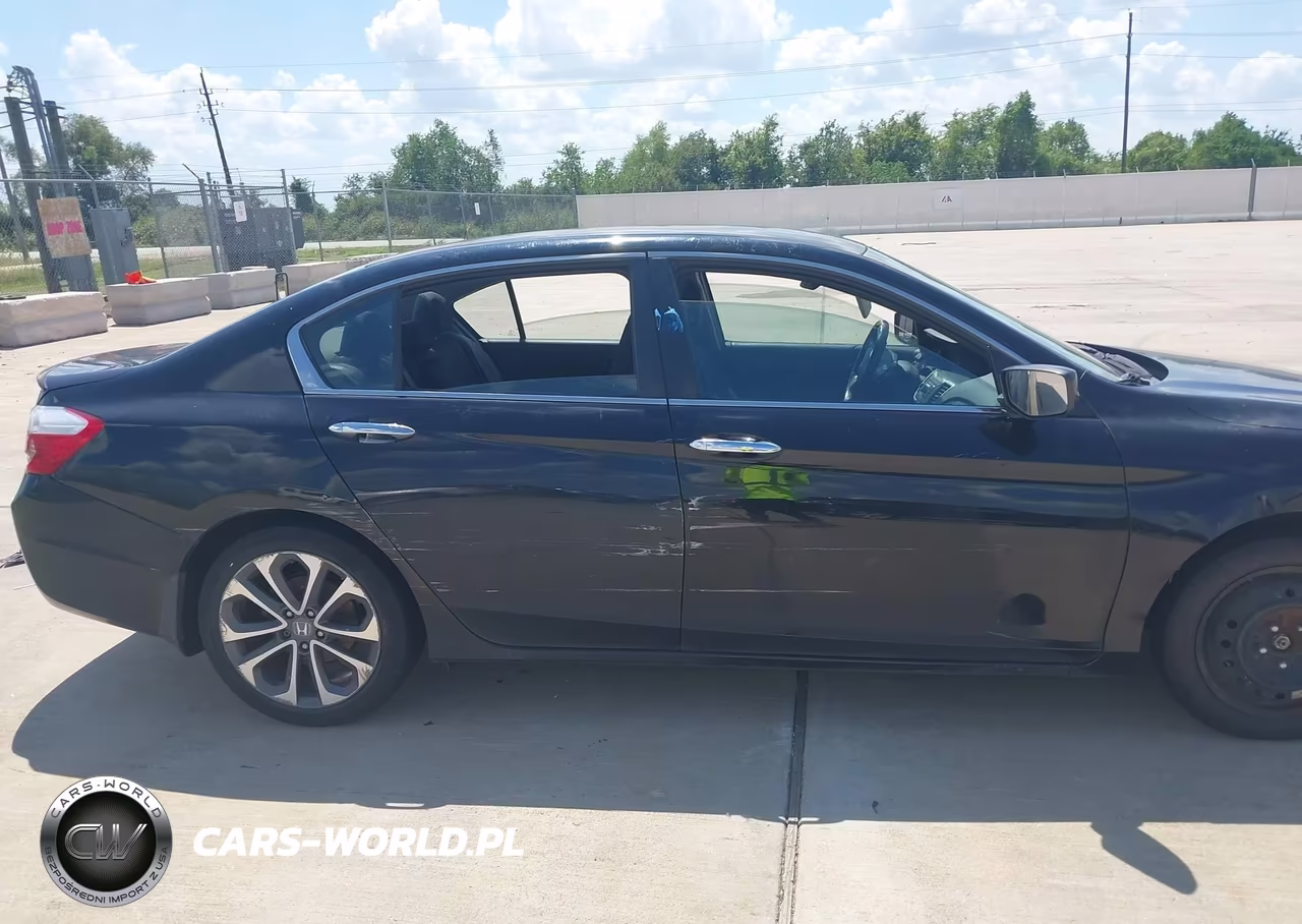 2015 Honda Accord Sport VIN:1HGCR2F57FA228471 - 13