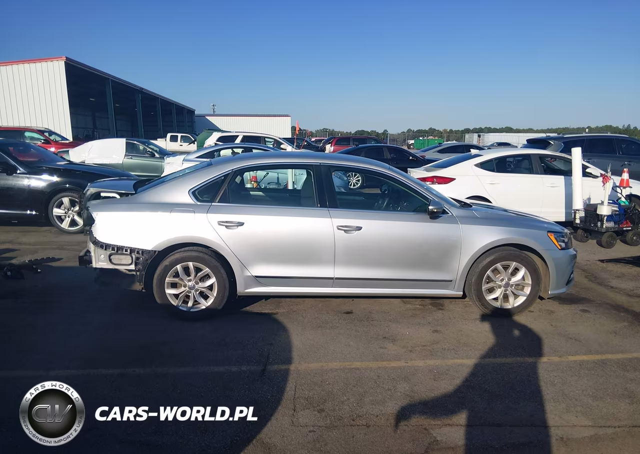 2017 Volkswagen Passat 1.8T S VIN:1VWAT7A32HC078199 - 13
