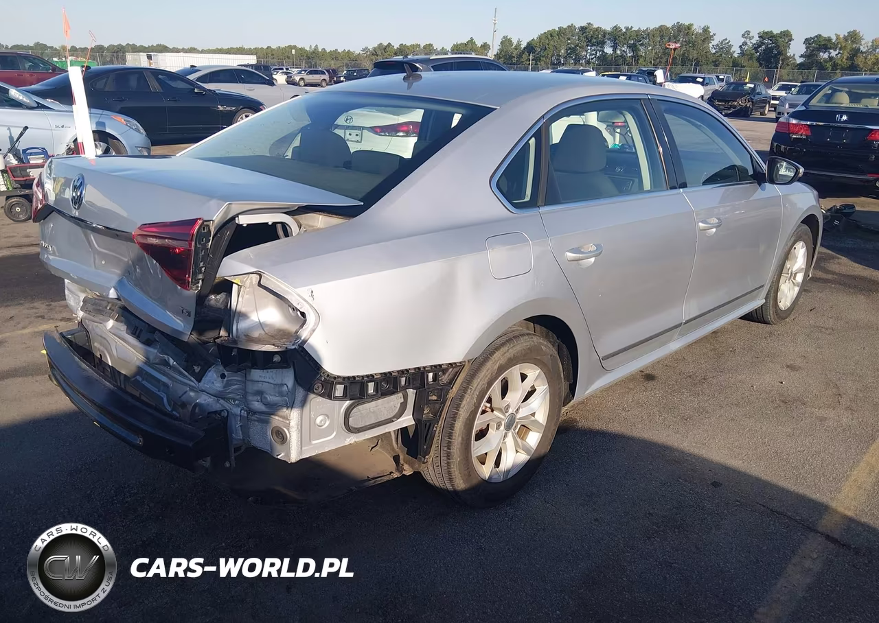 2017 Volkswagen Passat 1.8T S VIN:1VWAT7A32HC078199 - 4