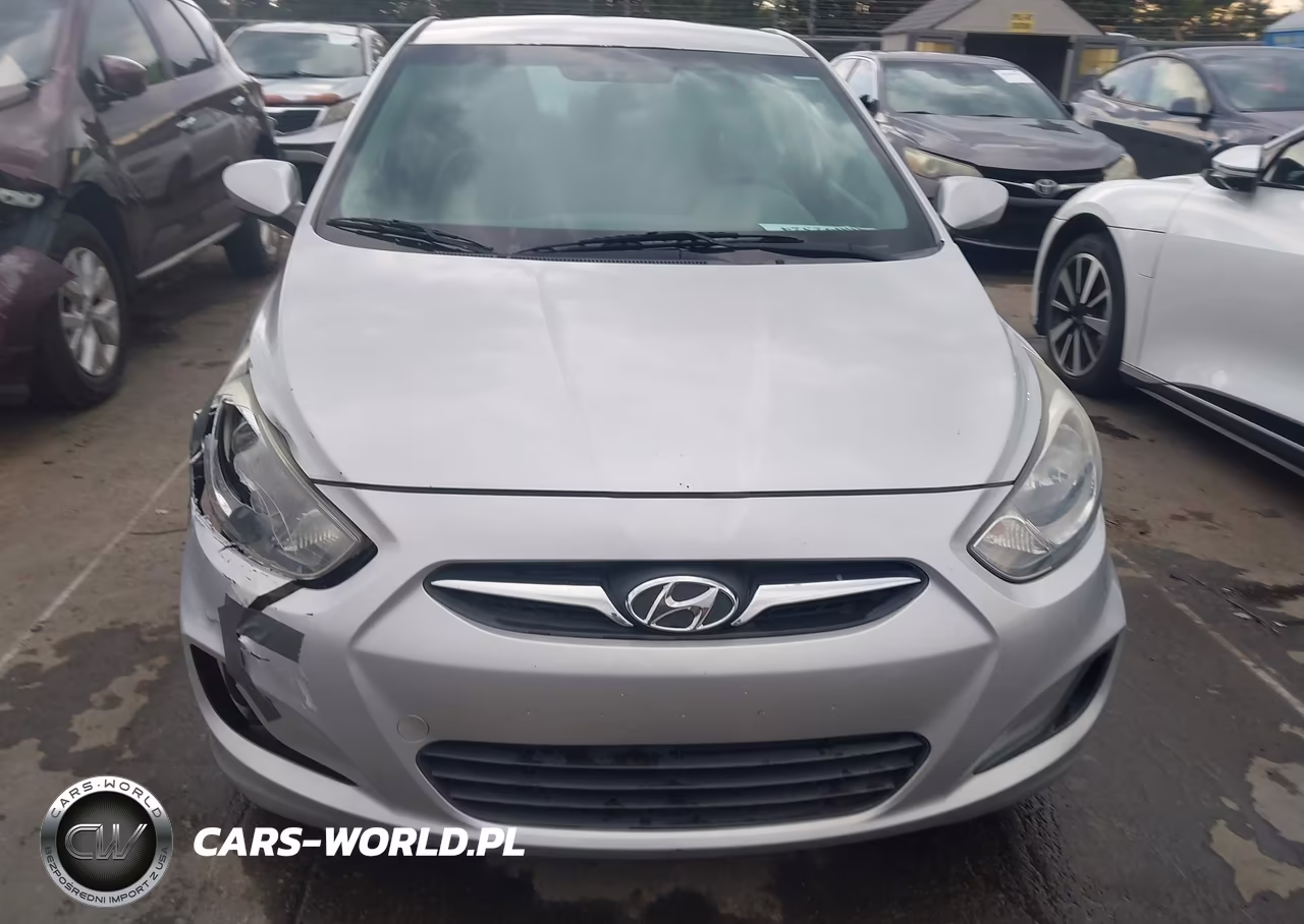 2013 Hyundai Accent Gls VIN:KMHCT4AE9DU500884 - 12