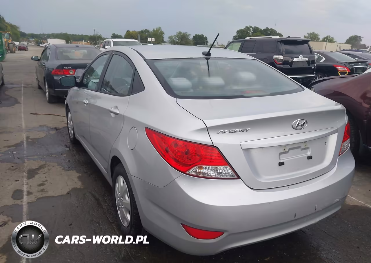 2013 Hyundai Accent Gls VIN:KMHCT4AE9DU500884 - 3