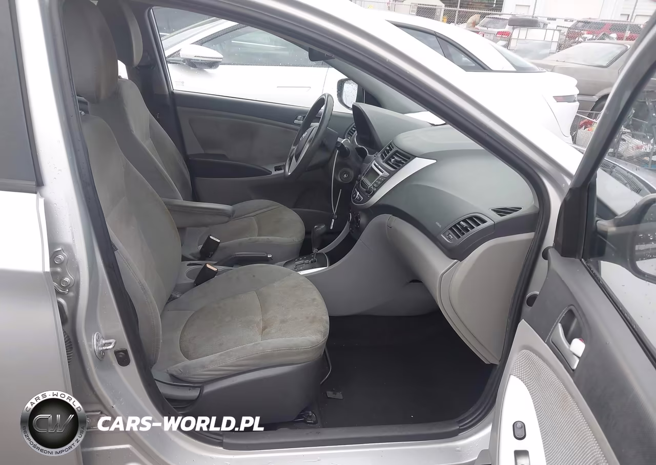 2013 Hyundai Accent Gls VIN:KMHCT4AE9DU500884 - 5