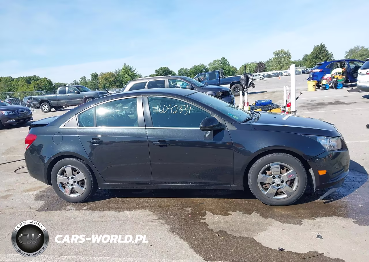 2011 Chevrolet Cruze 1Lt VIN:1G1PF5S90B7185563 - 13
