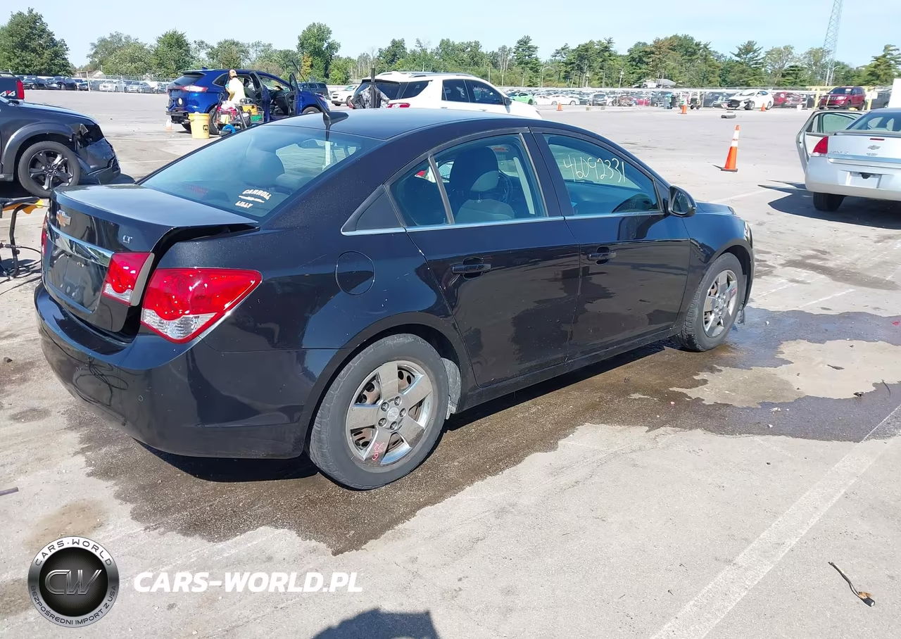 2011 Chevrolet Cruze 1Lt VIN:1G1PF5S90B7185563 - 4