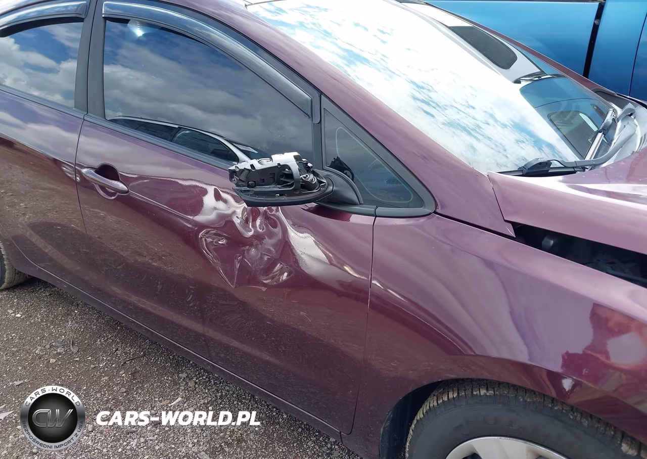 2017 Kia Forte Lx VIN:3KPFL4A7XHE124378 - 14
