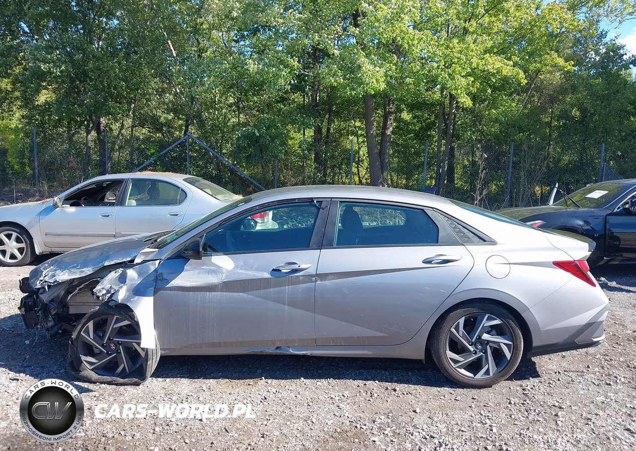 2025 Hyundai Elantra Sel Sport VIN:KMHLM4DG4SU962647 - 14