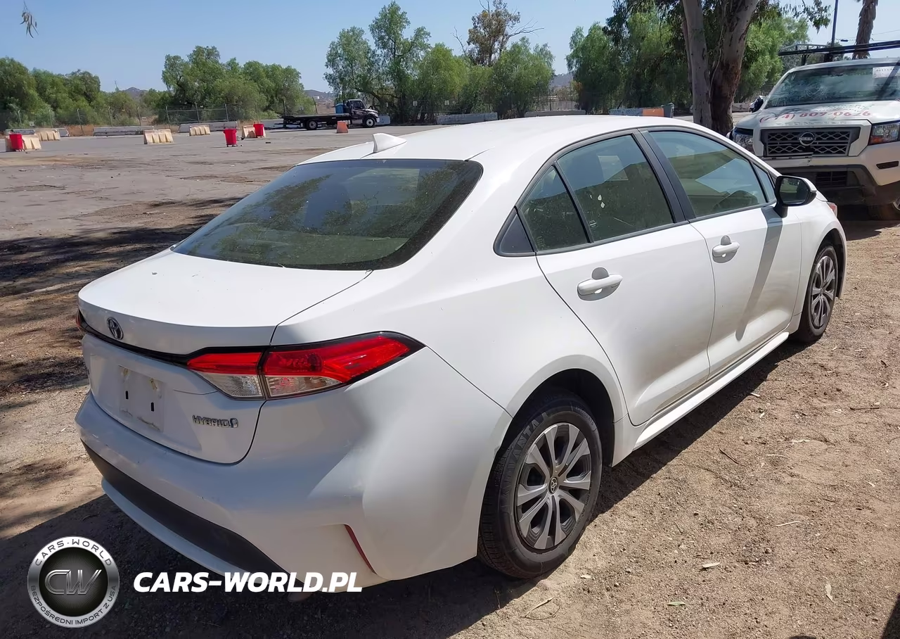 2022 Toyota Corolla Hybrid Le VIN:JTDEAMDE8N3002407 - 4