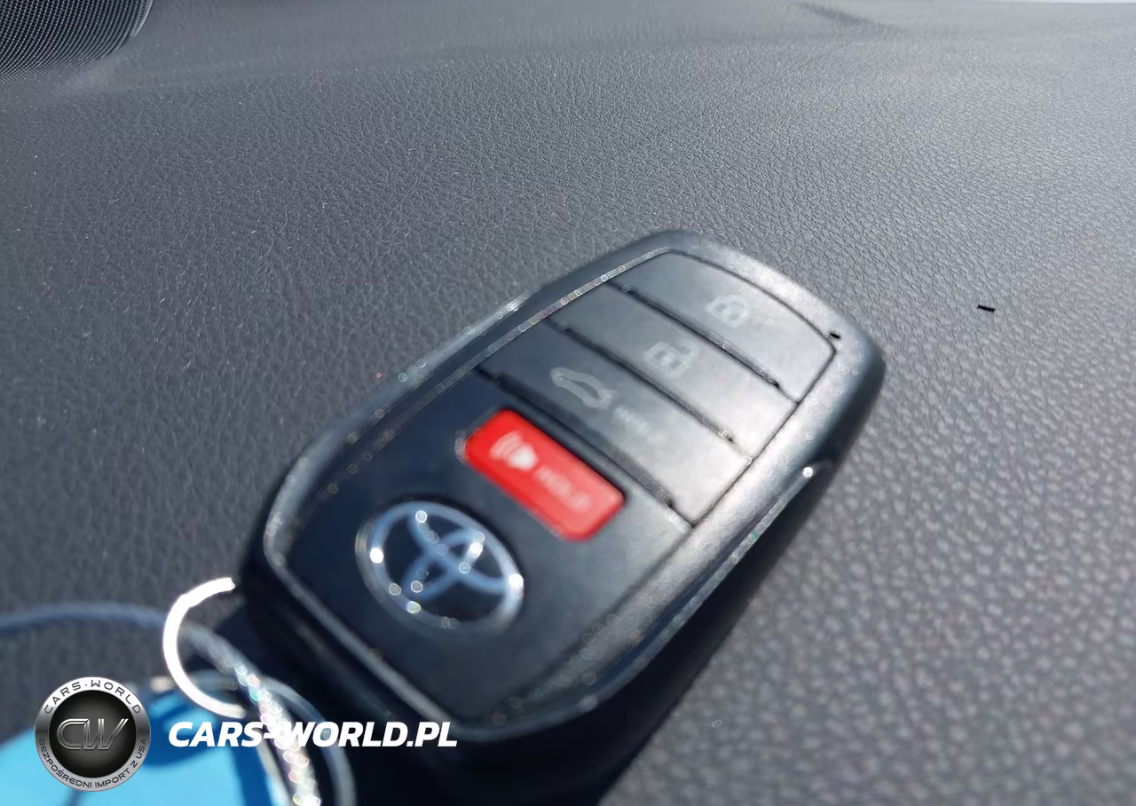 2025 Toyota Camry Se VIN:4T1DAACK7SU533035 - 11