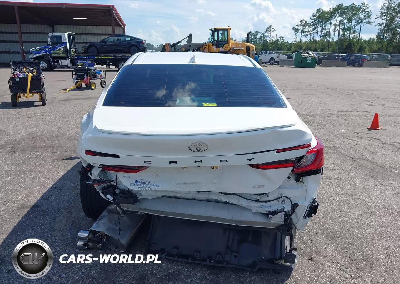 2025 Toyota Camry Se VIN:4T1DAACK7SU533035 - 16