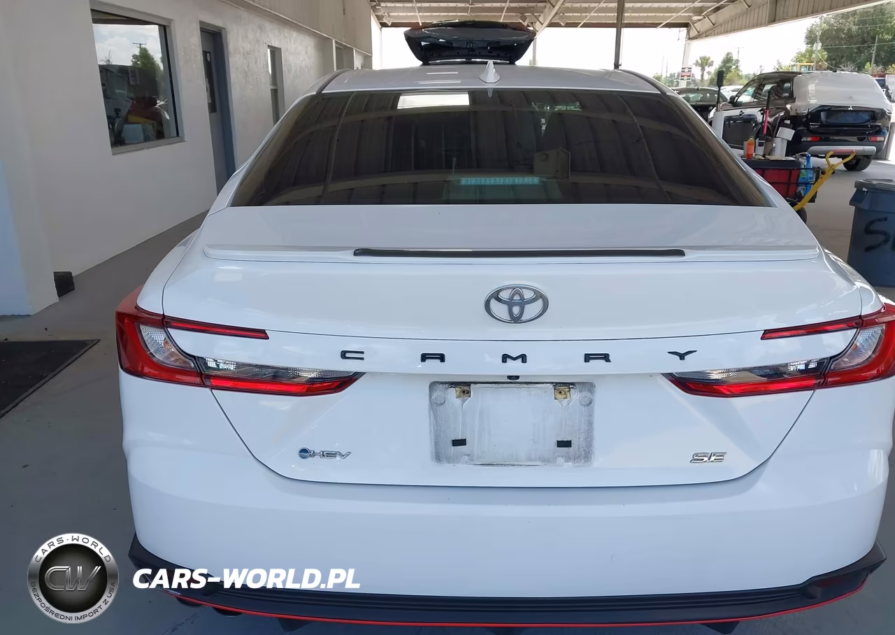 2025 Toyota Camry Se VIN:4T1DAACK2SU169445 - 16