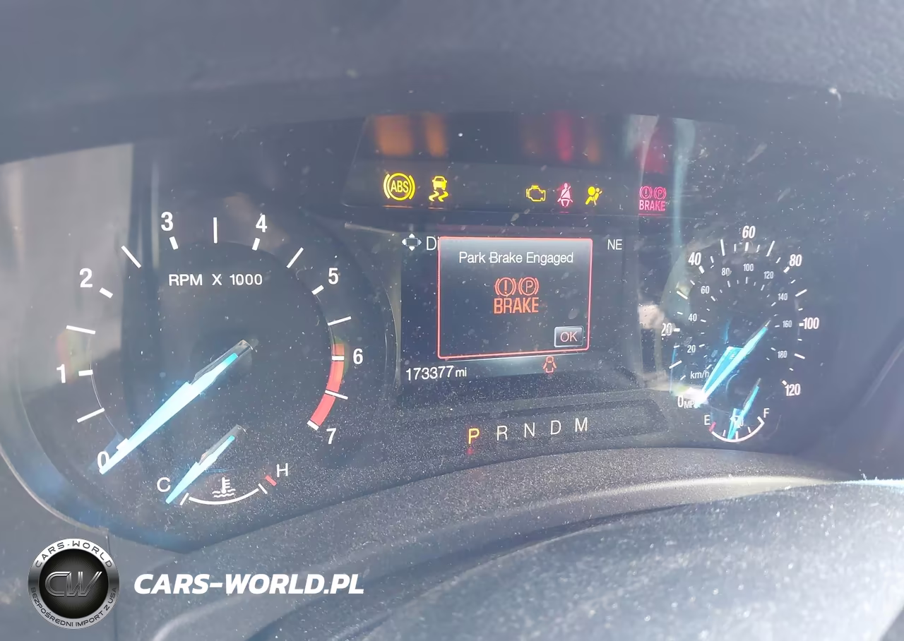 2015 Ford Expedition Xlt VIN:1FMJU1JT6FEF19181 - 7