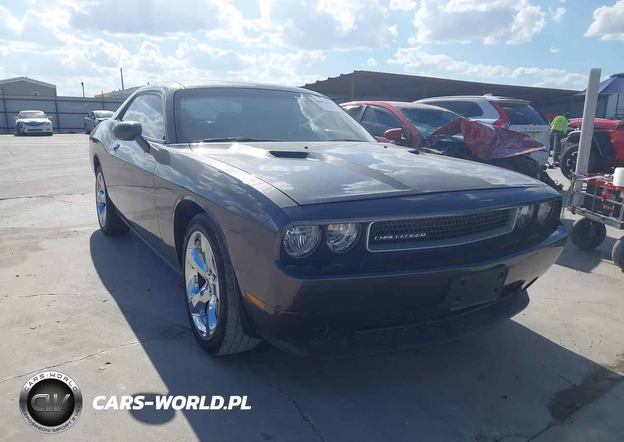 2013 Dodge Challenger Sxt – zdjęcie 1 z 16