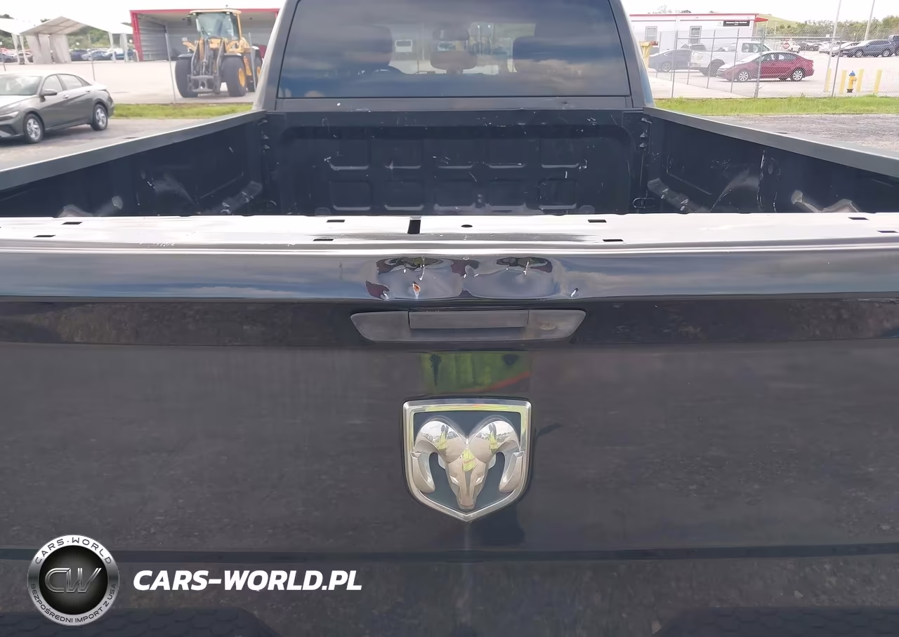 2016 Ram 3500 Tradesman VIN:3C63R3GT1GG318596 - 16