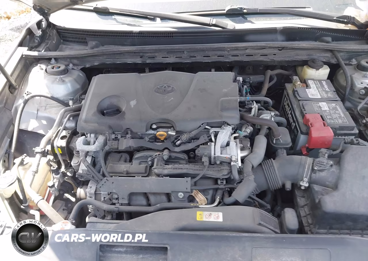2018 Toyota Camry Le VIN:4T1B11HK7JU630332 - 10