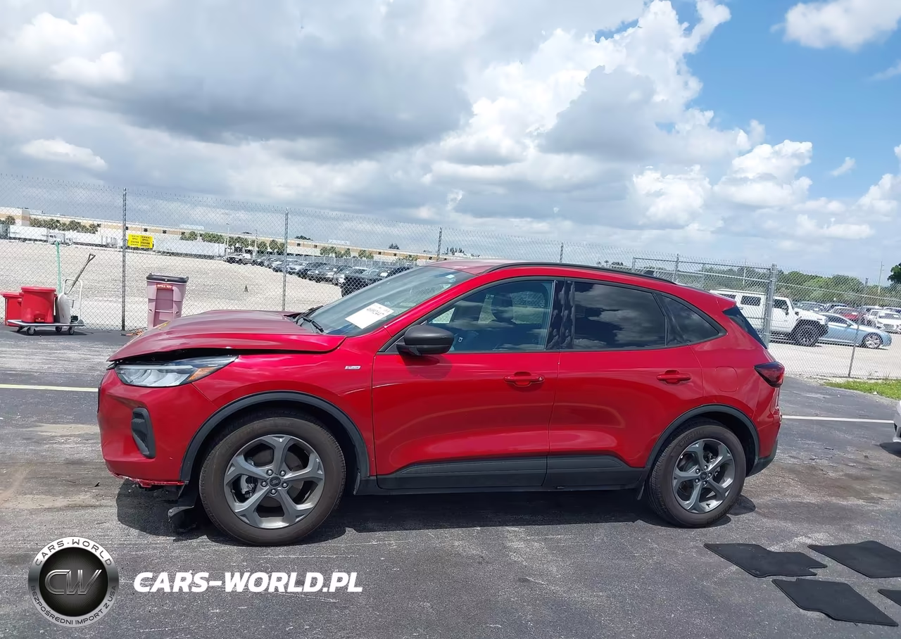 2026 Ford Escape St-Line VIN:1FMCU0MN2TUA22646 - 14