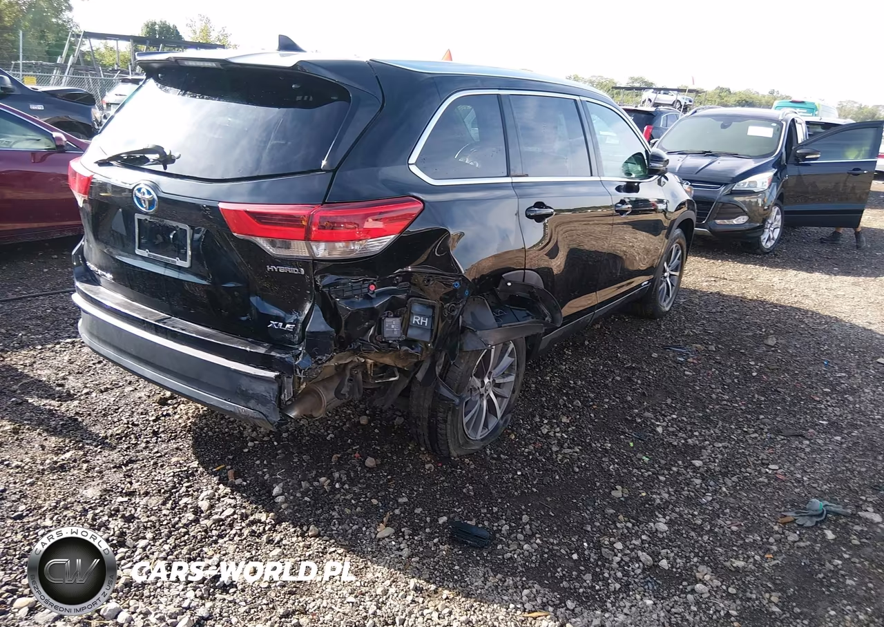 2019 Toyota Highlander Hybrid Xle VIN:5TDJGRFH2KS071332 - 4