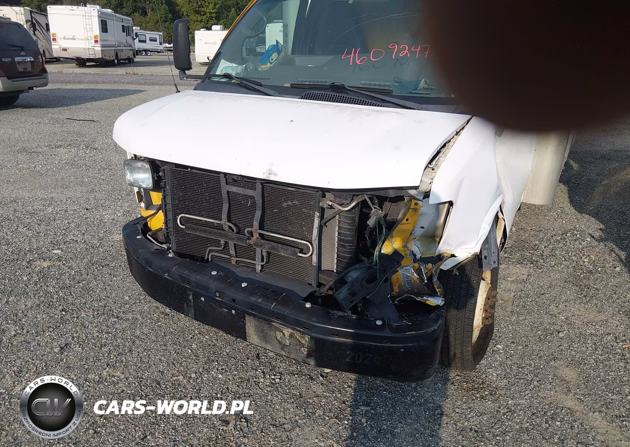 2012 GMC Savana Cutaway Work Van VIN:1GD374CG7C1906410 - 11