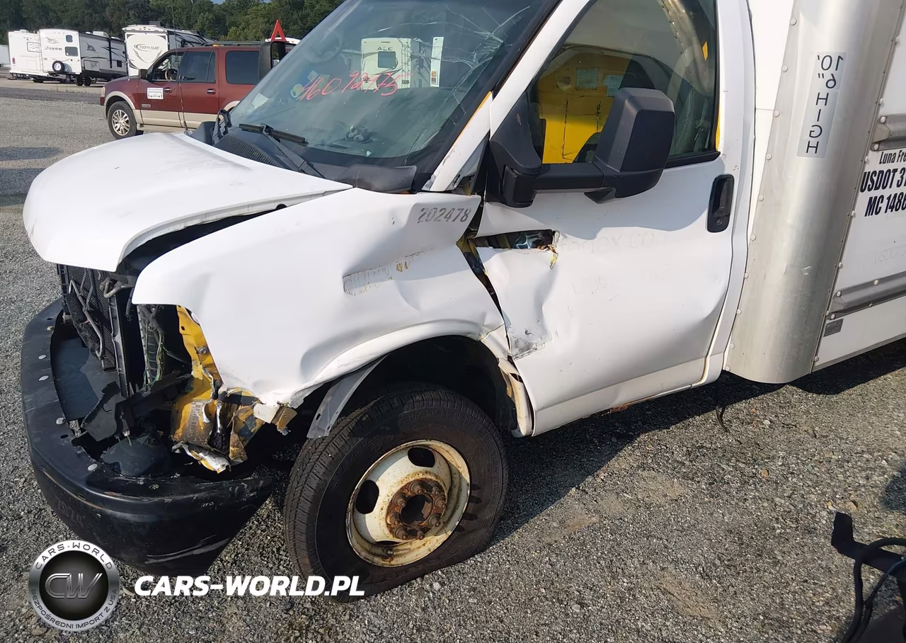 2012 GMC Savana Cutaway Work Van VIN:1GD374CG7C1906410 - 13