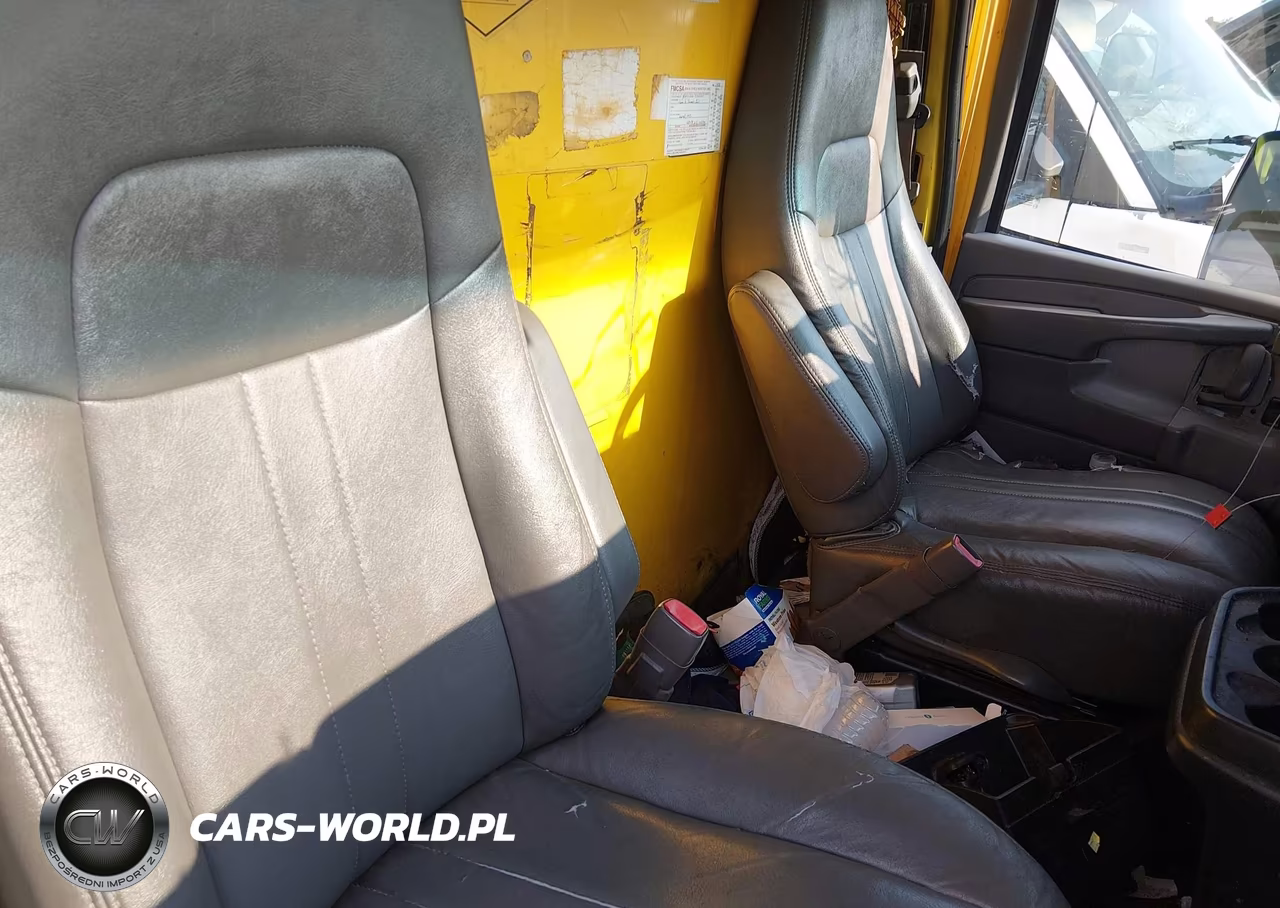 2012 GMC Savana Cutaway Work Van VIN:1GD374CG7C1906410 - 6