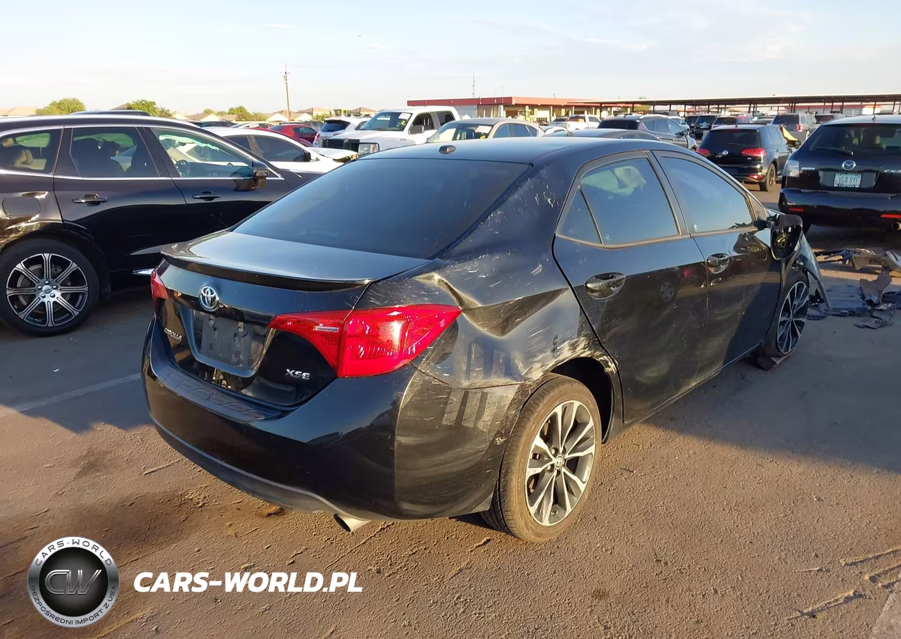 2017 Toyota Corolla Xse VIN:2T1BURHE3HC879058 - 4