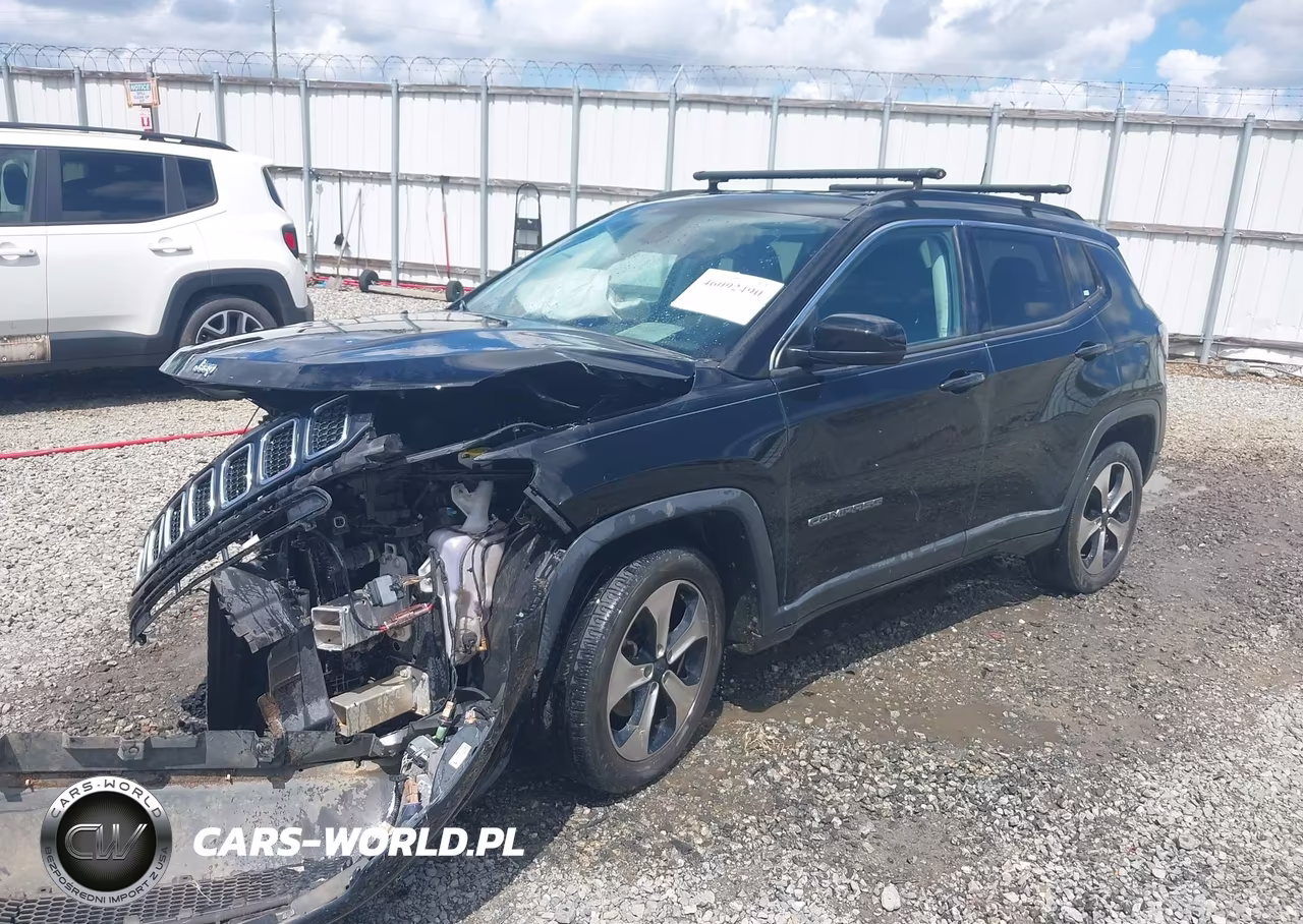 2018 Jeep Compass Latitude VIN:3C4NJCBB5JT133943 - 2