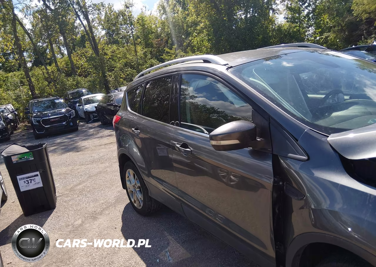 2015 Ford Escape Titanium VIN:1FMCU9J9XFUB39116 - 13