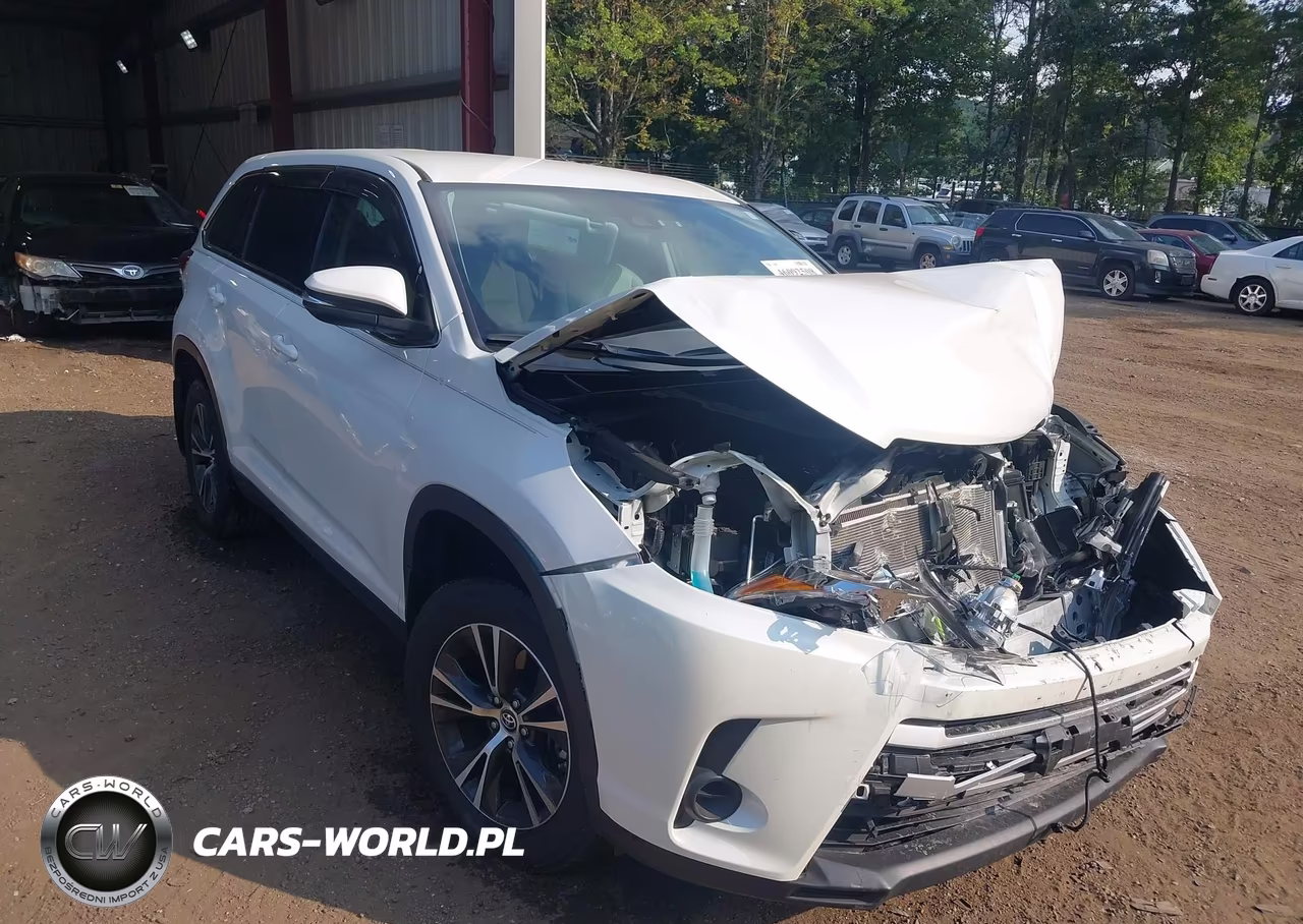 2019 Toyota Highlander Le