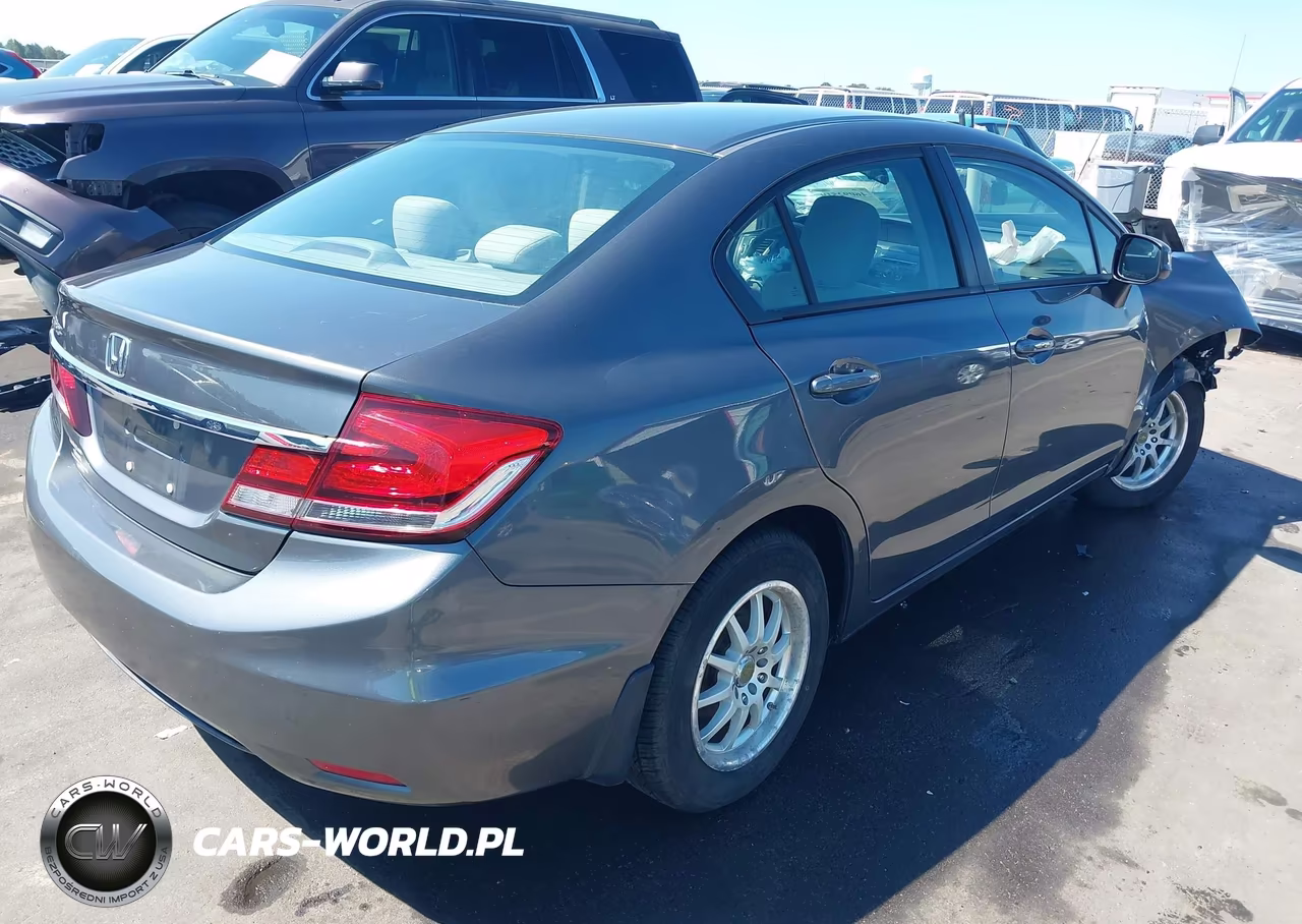 2013 Honda Civic Lx VIN:2HGFB2F5XDH566723 - 4