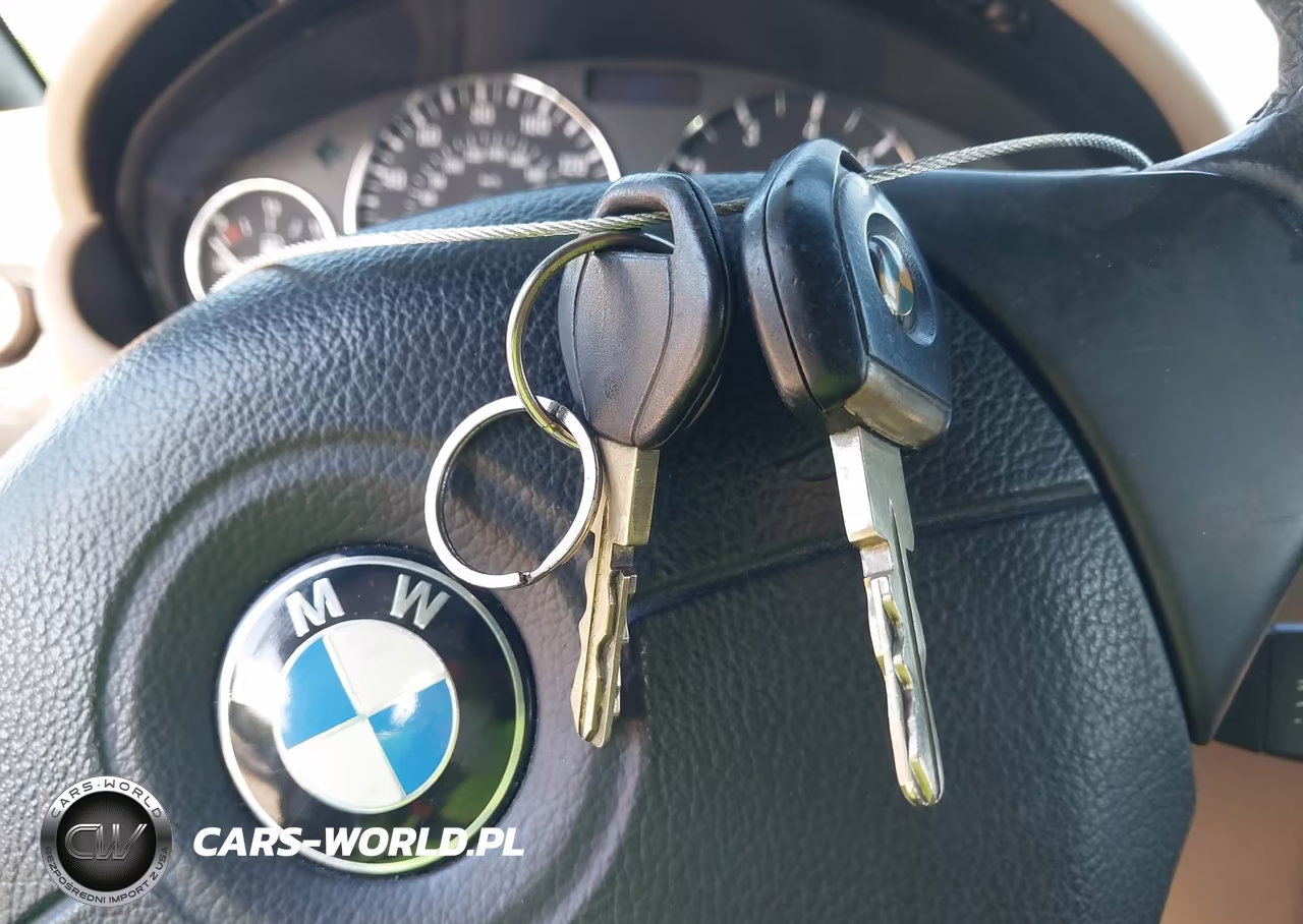 2000 BMW Z3 2.3 VIN:WBACH9346YLM91836 - 11