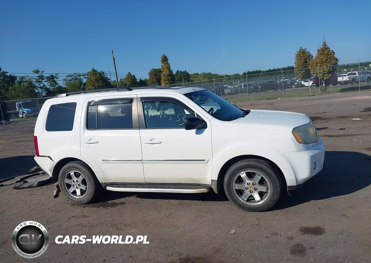 2009 Honda Pilot Touring VIN:5FNYF48999B043889 - 13